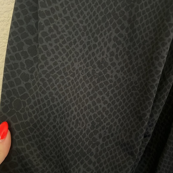 32 DEGREES COOL black snake print leggings - Picture 3 of 8